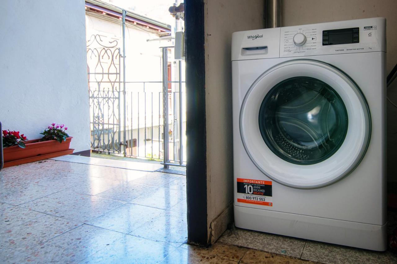Ferienwohnung Barbablue Flat - The House Of Travelers Como Exterior foto