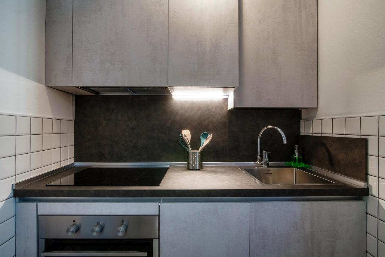 Ferienwohnung Barbablue Flat - The House Of Travelers Como Exterior foto